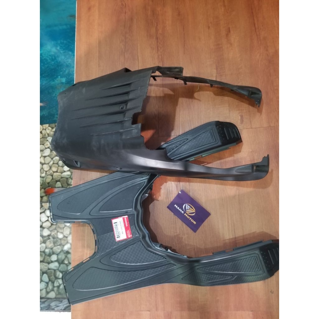 satu set injakan kaki bordes beat karbu, kode 64340KVY700,64310KVY700