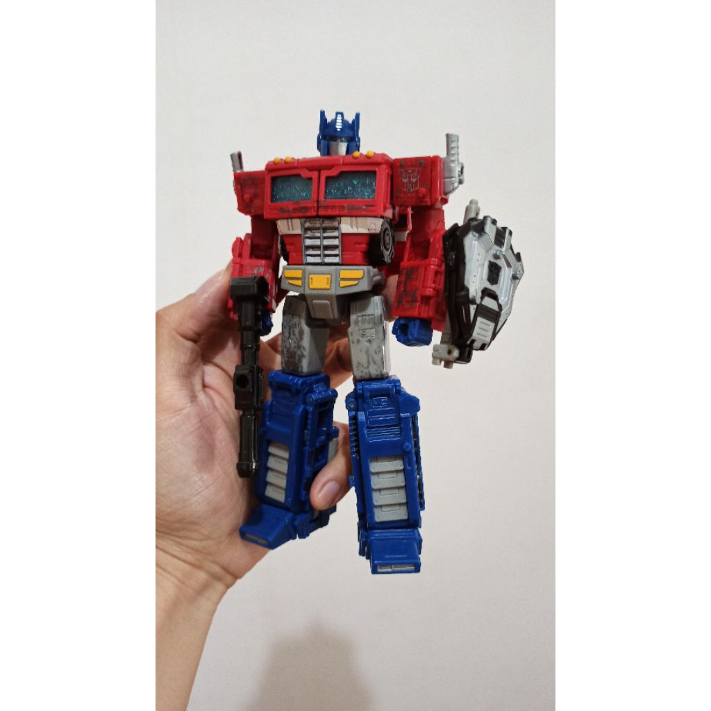 transformers voyager wfc siege kingdom earthrise optimus prime