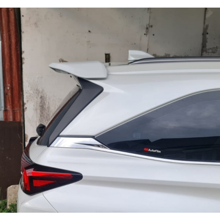 Spoiler Avanza/Xenia/Veloz tahun 2022-2025 Warna Silver