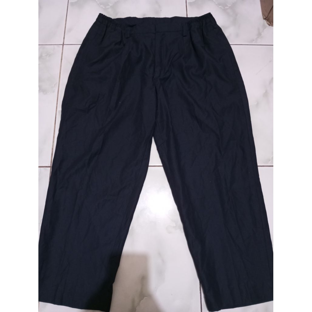 CELANA BAHAN PRIA PRELOVED