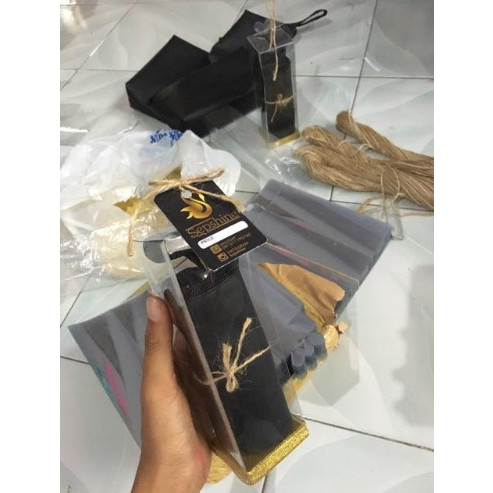 

(MIKA SAJA) Kotak Mika Souvenir Ukuran 6x6x19 cm