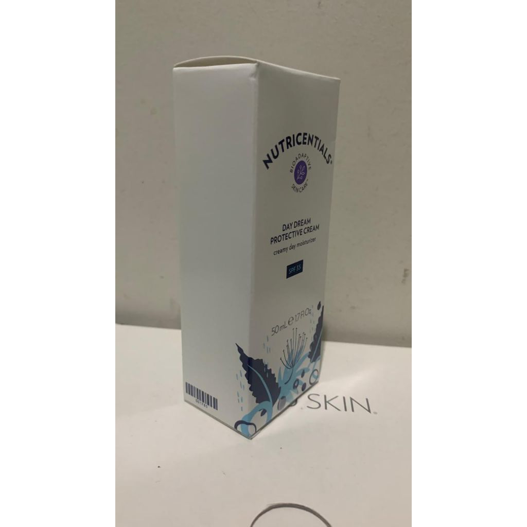 

DAYY DREAMM PR0TECTVVE CREAMM NORMALL