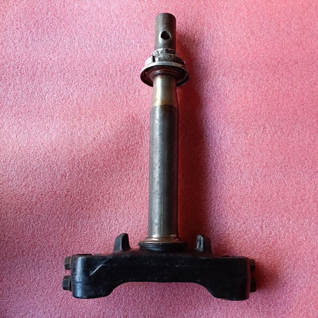 T Shock Breaker Stemp Spackbor Bawah Depan Beat Karbu Kode KVY Tahun 2012-2014,Original Lepasan Moto