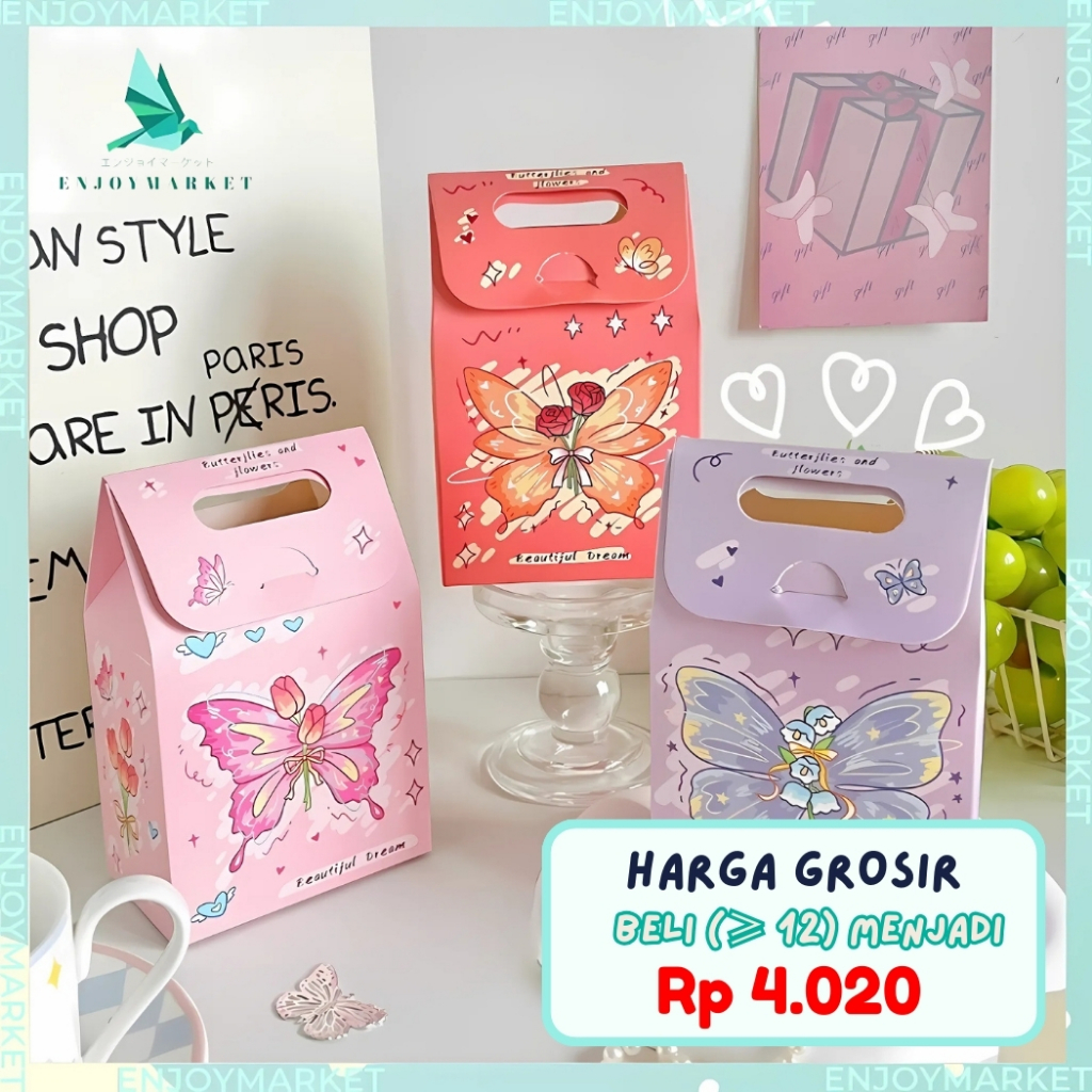 

Kotak Kado Isi Souvenir Hadiah Paper Bag Hadiah Ulang Tahun Motif Kupu Kupu Bag Hampers ST32