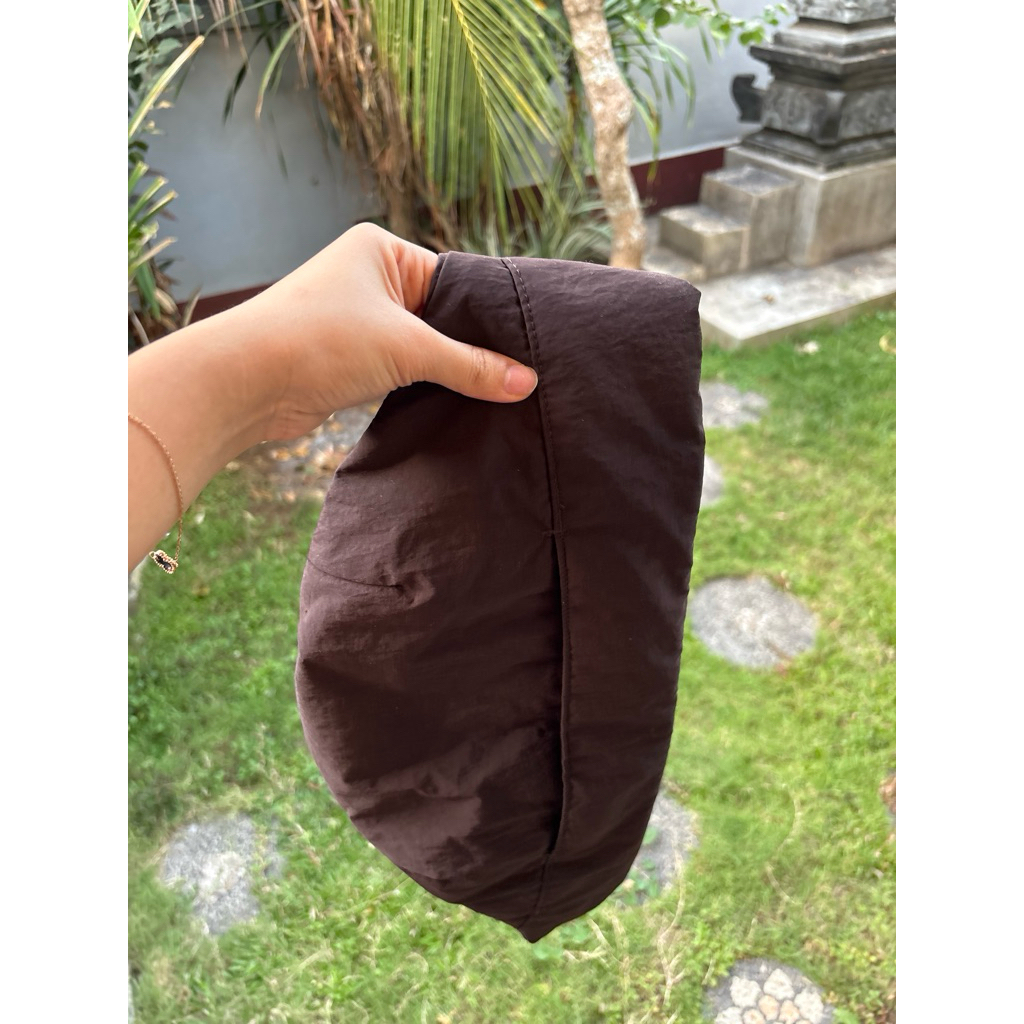 Preloved tas uniqlo x jw anderson