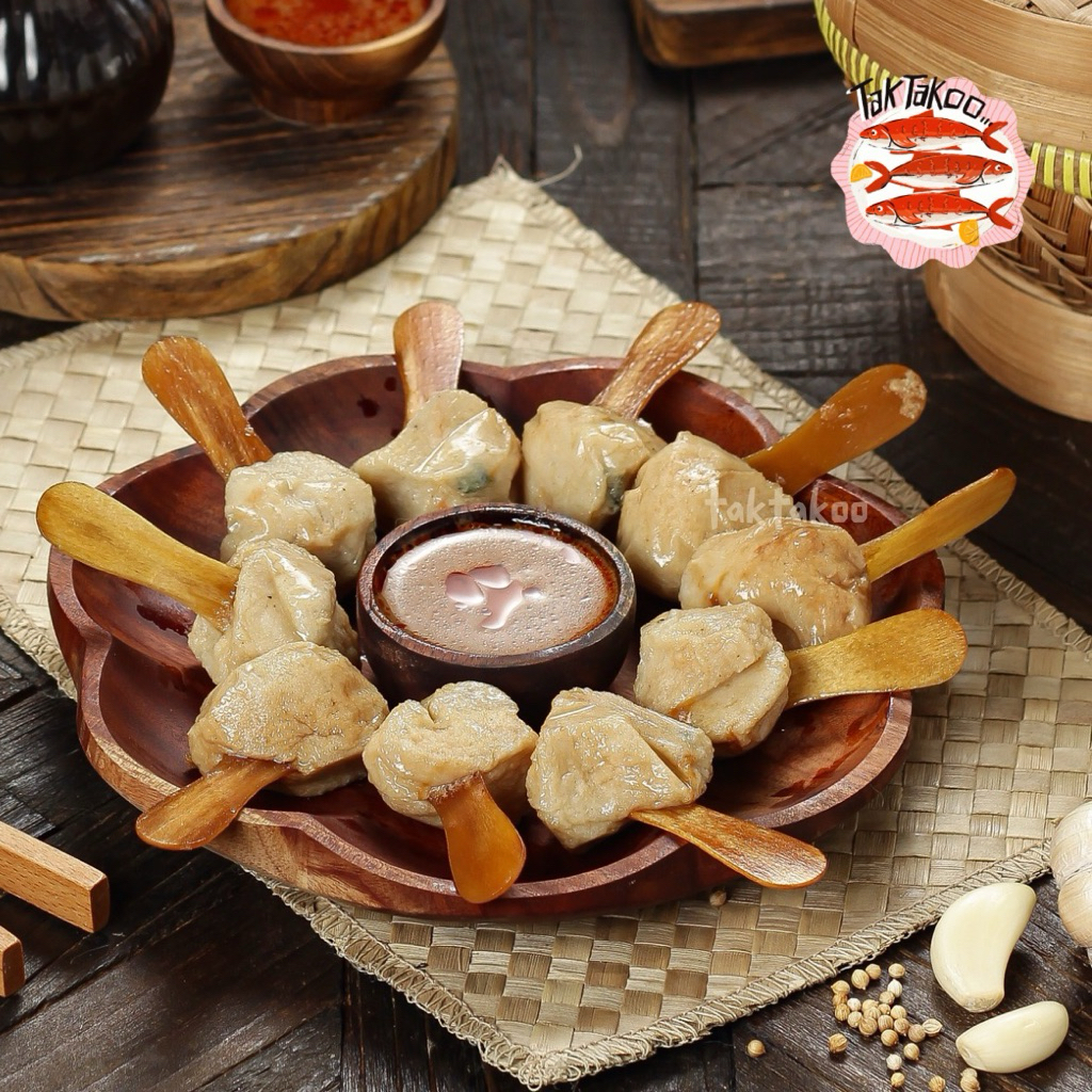 

SEMPOL IKAN (Isi 20 + bumbu kacang & cuko)