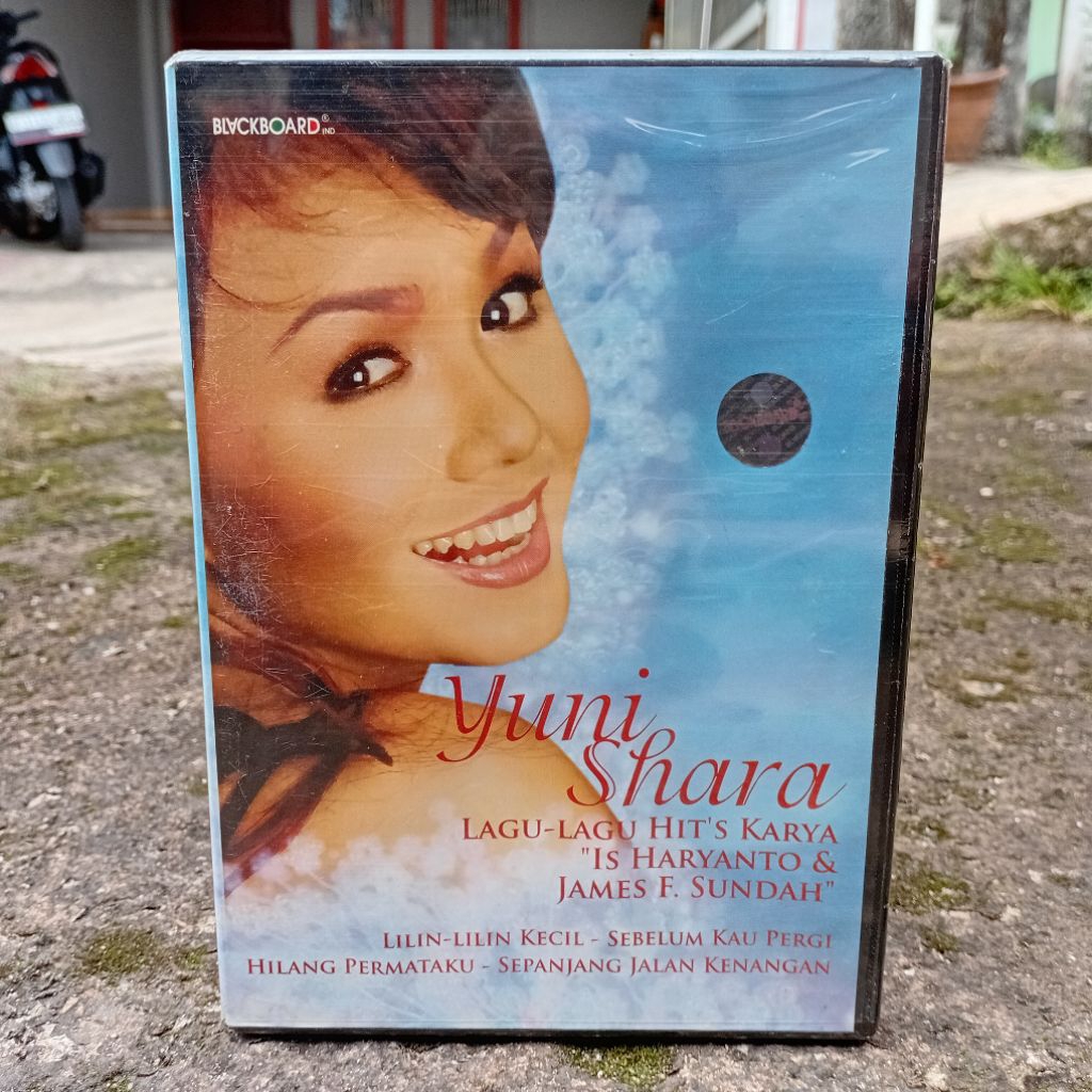Yuni Shara (2007) Original Blacboard VCD VideoCD Sealed Nos
