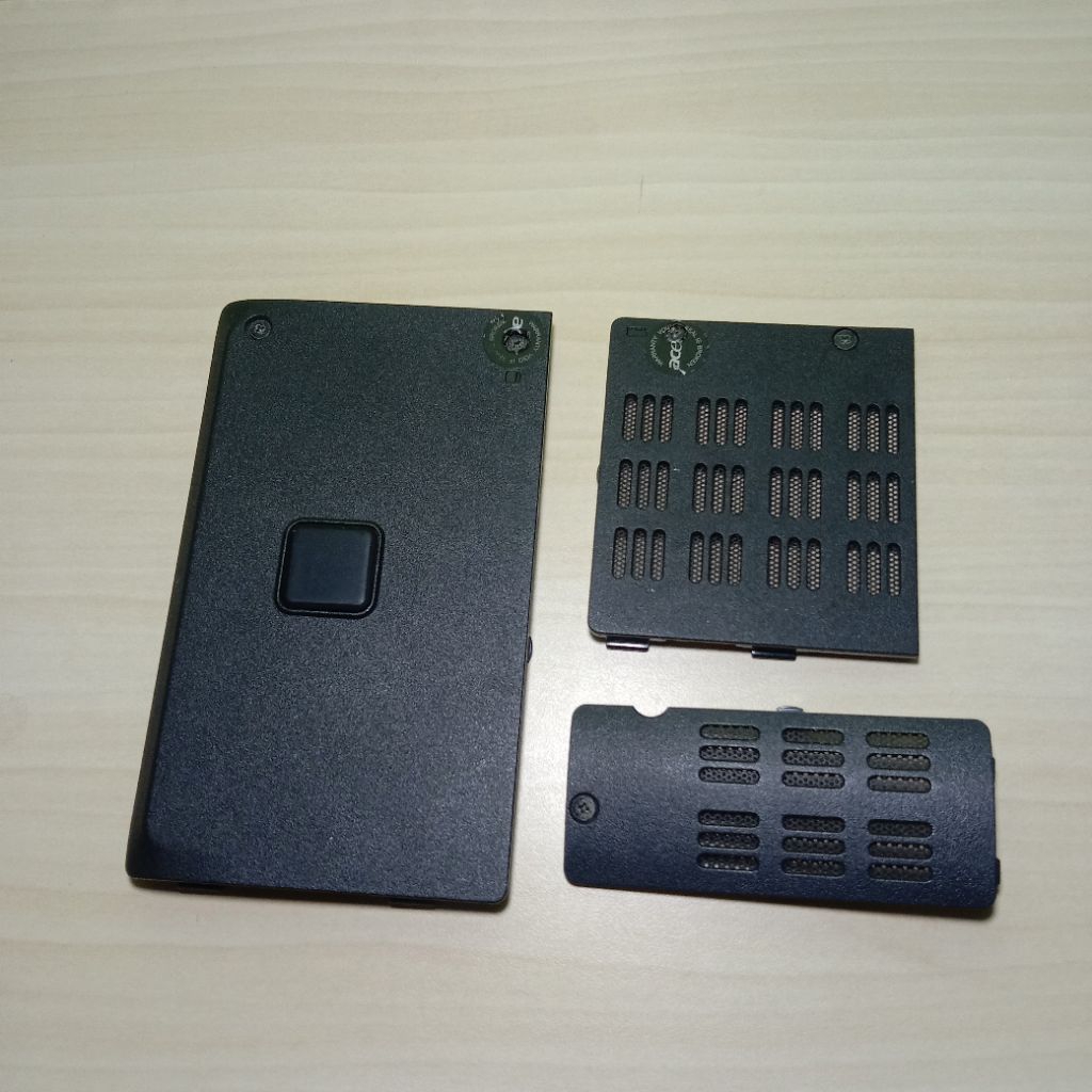 Tutup Casing Bagian Belakang Laptop Acer 4736 4736Z 4736G