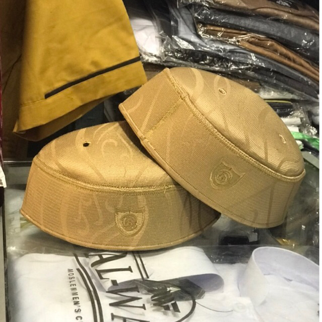 PECI MALAYSIA AL QOHIRA GOLD MODEL A6 KOPIAH PRIA DEWASA VIRAL PECI PRIA MUSLIM