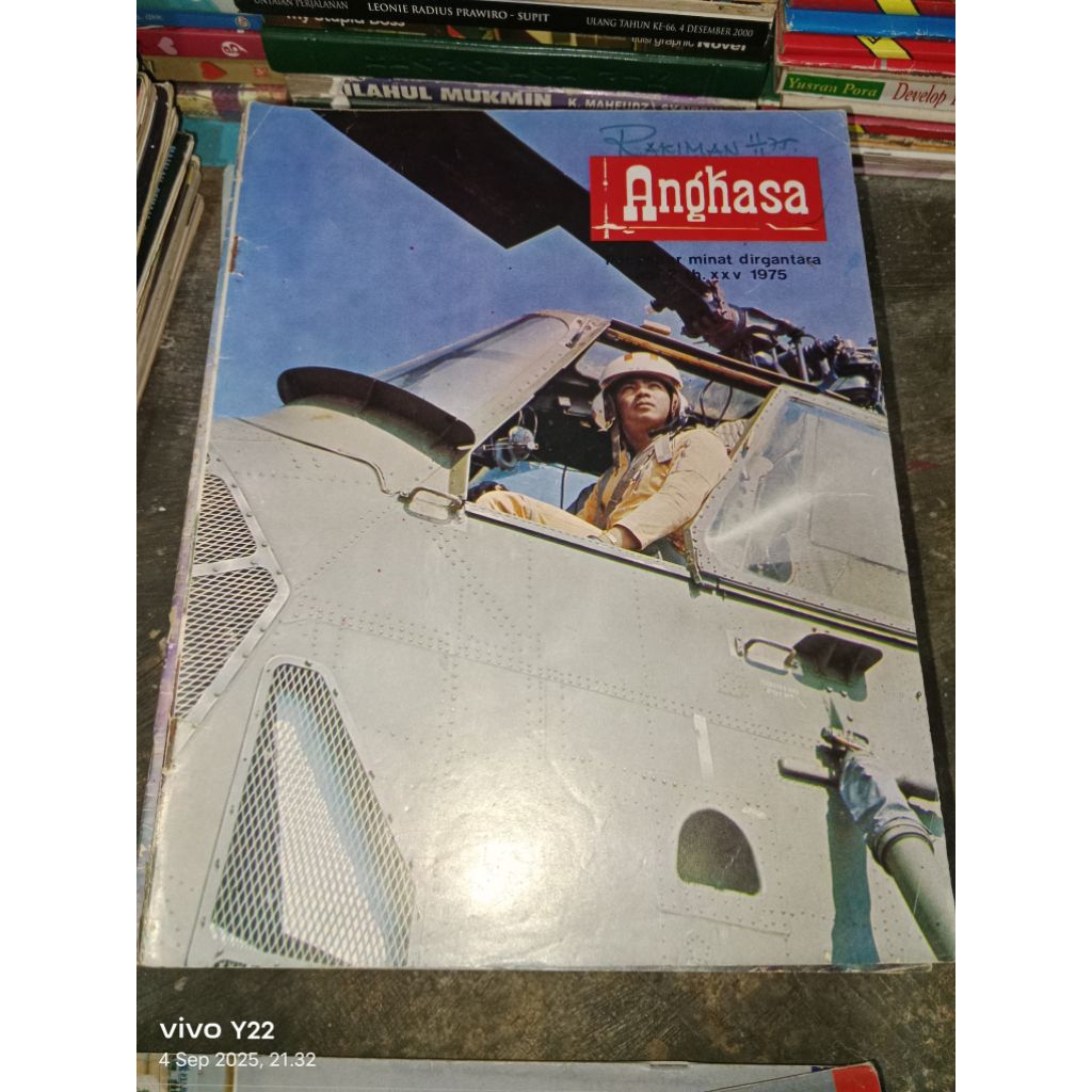 Majalah Angkasa Lawas 1975