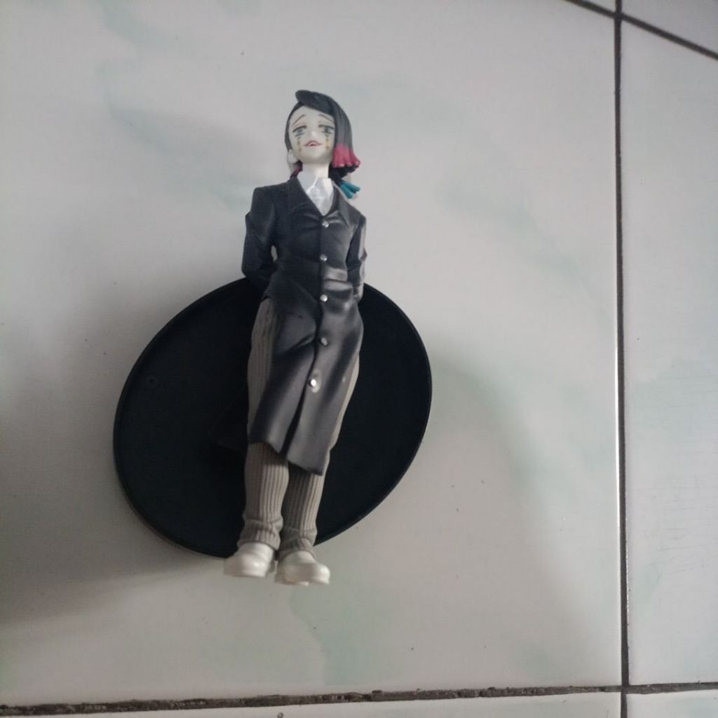 figure dxf enmu from kimetsu no yaiba