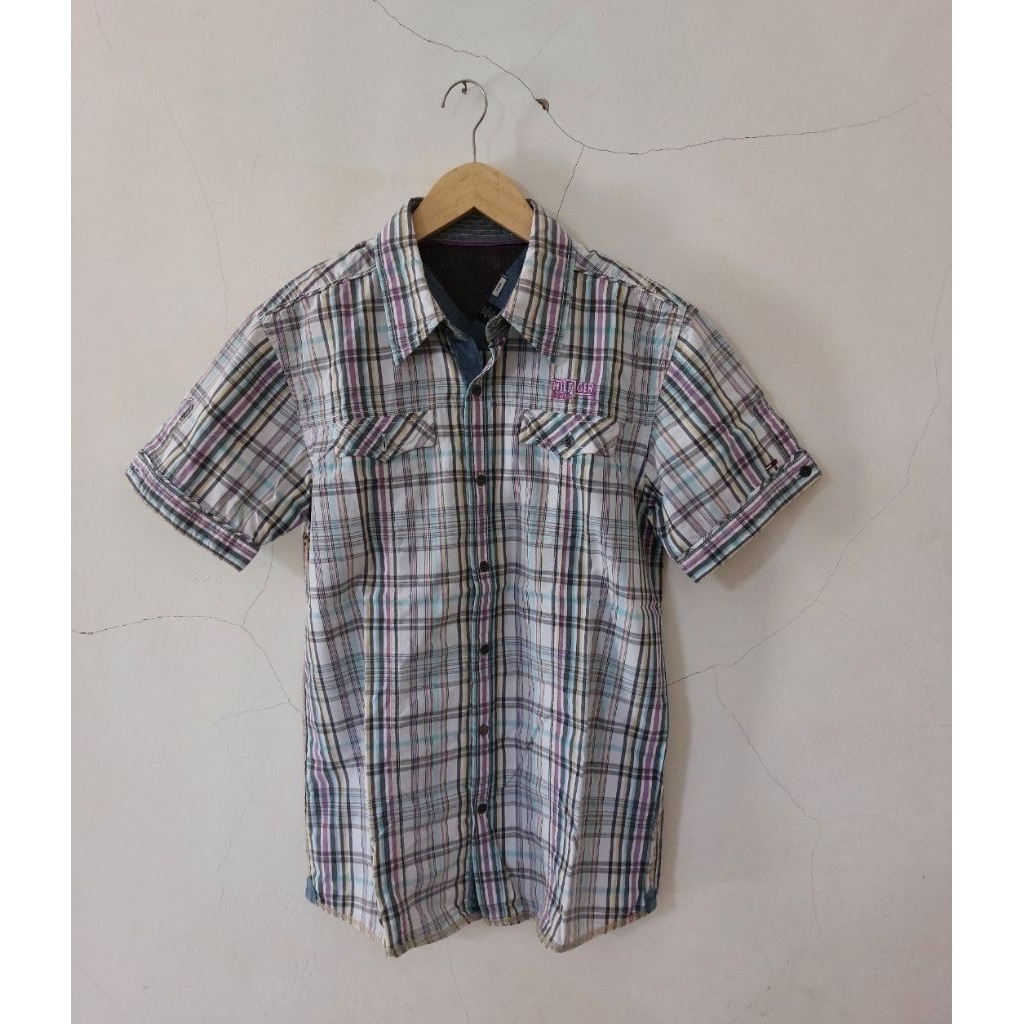 kemeja bang T0mtom hilfger