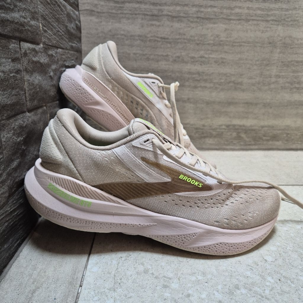 Sepatu Lari BROOKS Adrenaline GTS 24 preloved