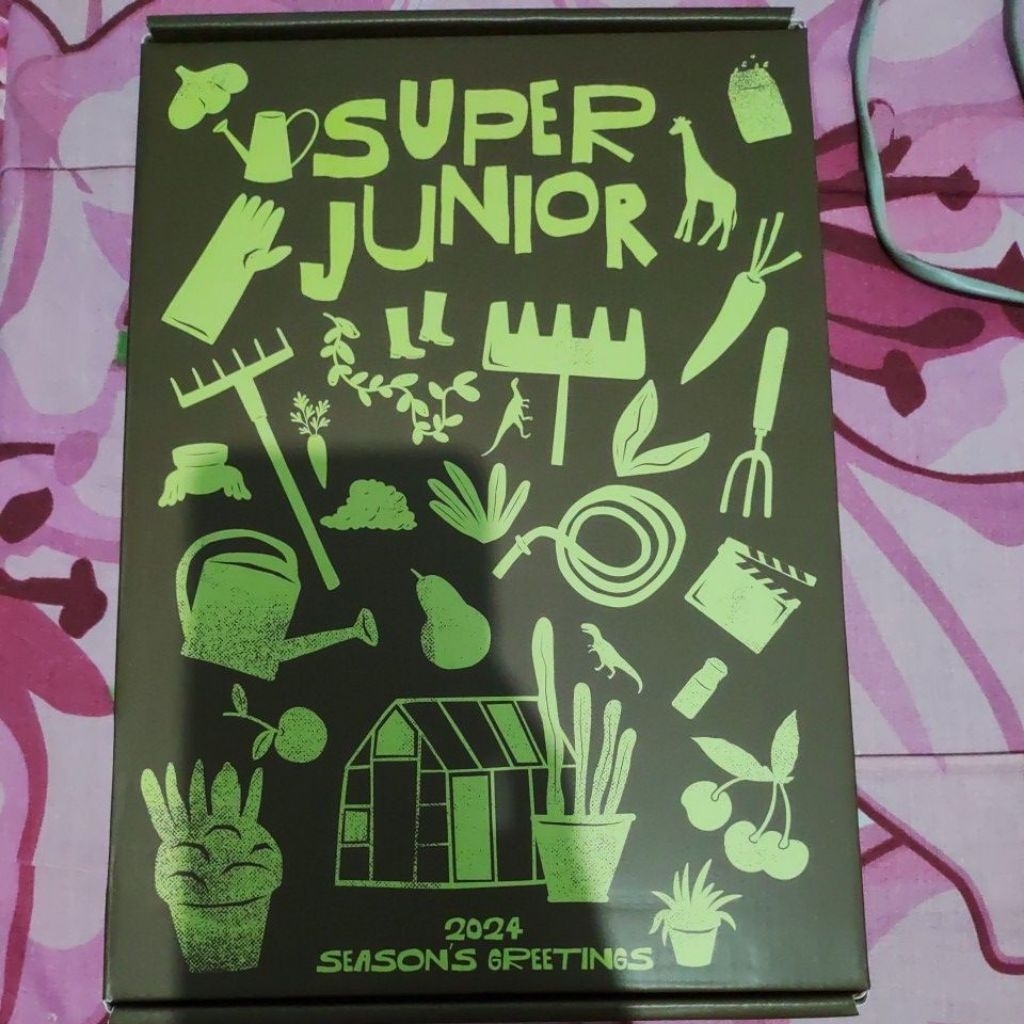

Super Junior Season Greeting 2024