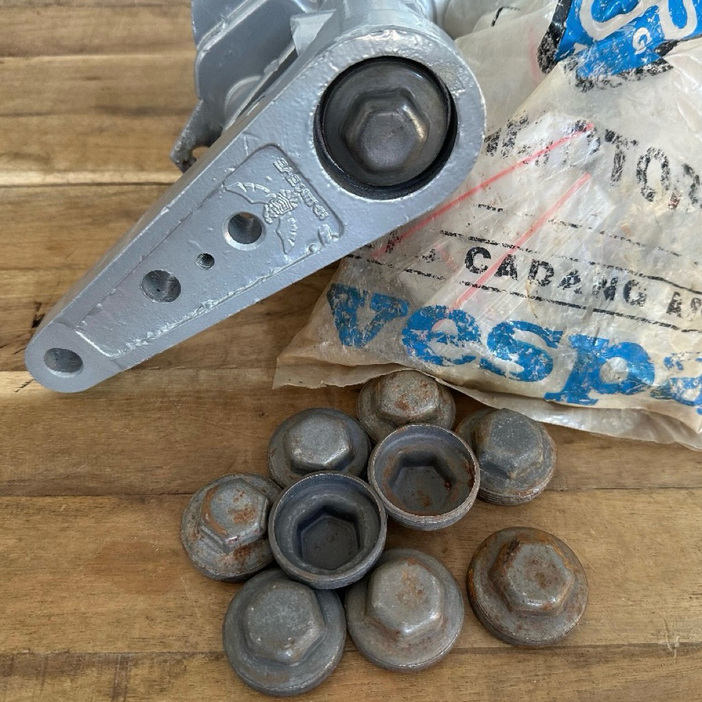 MUR TUTUP KEPALA BABI VESPA SUPER SPRINT VBB PS BAJAJ