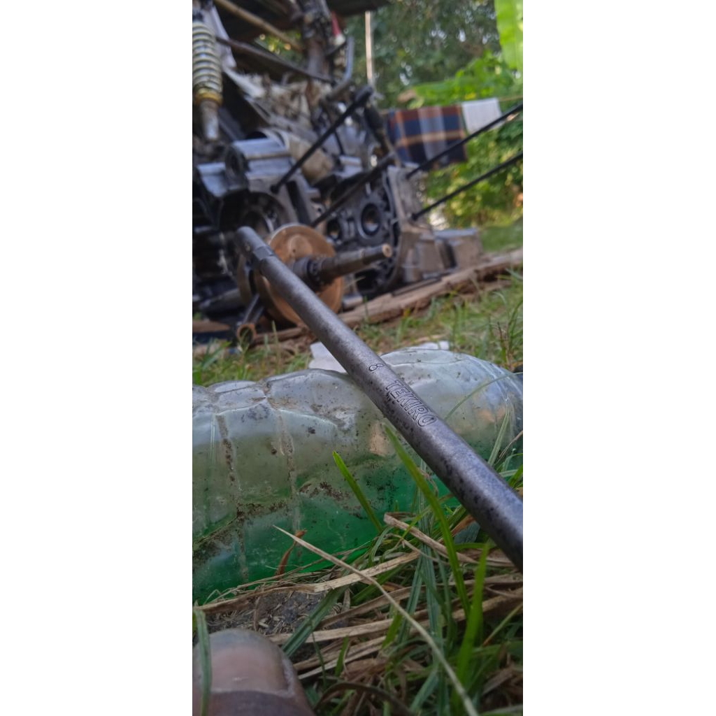 sparepart mesin motor suzuki smash