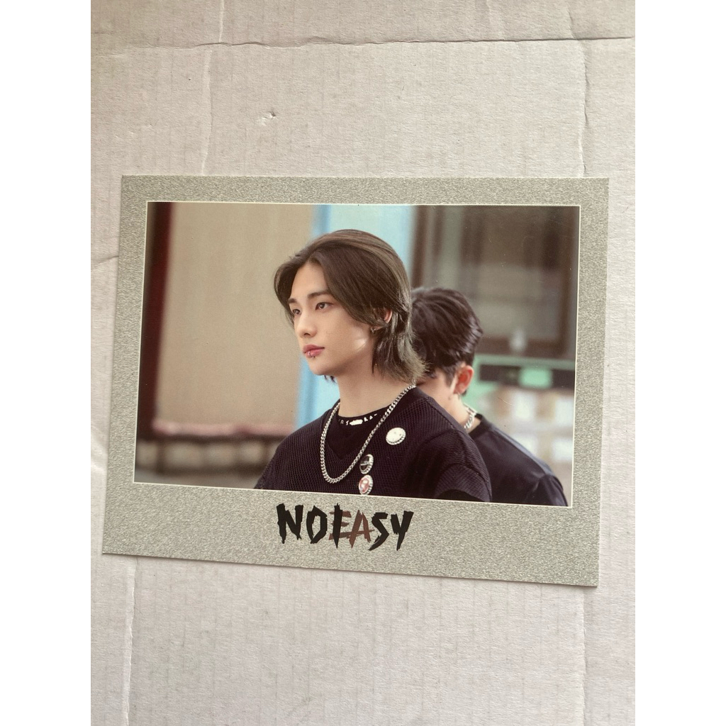 hyunjin noeasy synnara