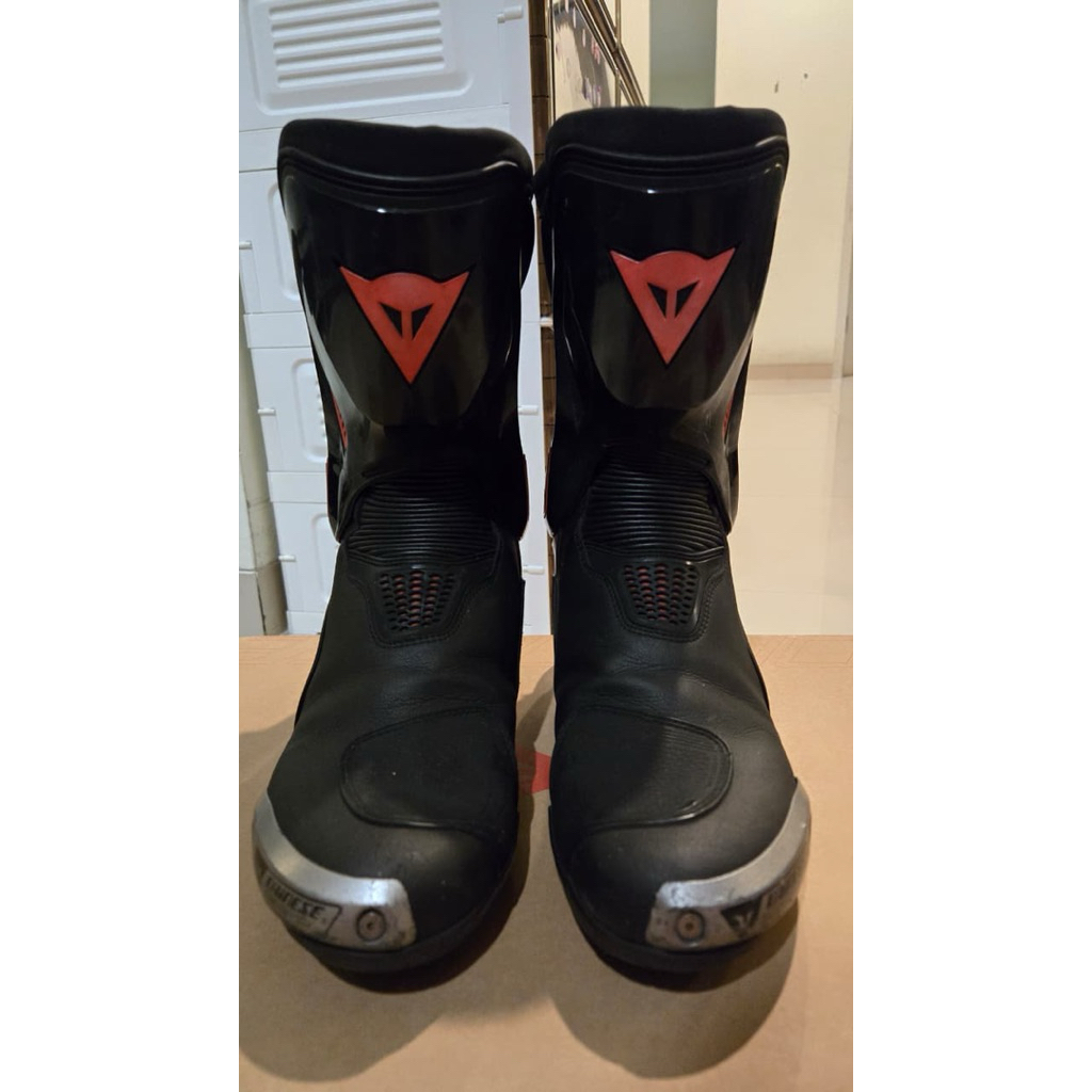 PRELOVED SEPATU RIDING DAINESE ORI