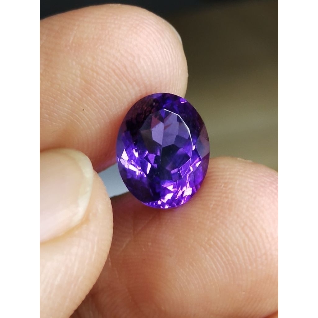 Natural Amethyst Memo 10 x 8 x 5.8 mm 2.8 Ct Kecubung Ungu Tua NTD Oval Cutting YGL 1445