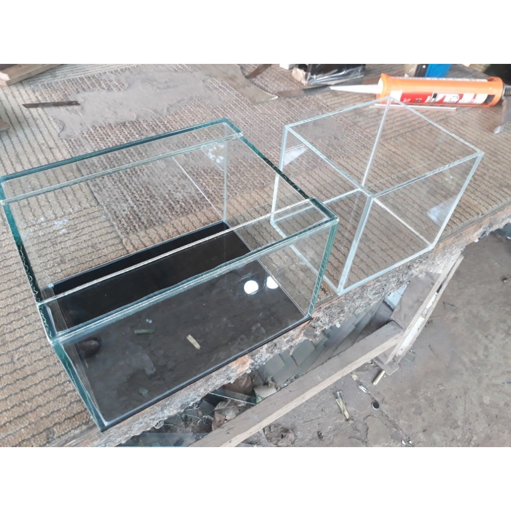 aquarium/soliter kaca OPTIC CLEAR 17X15X15 cocok untuk beby channa,cupang dan guppy