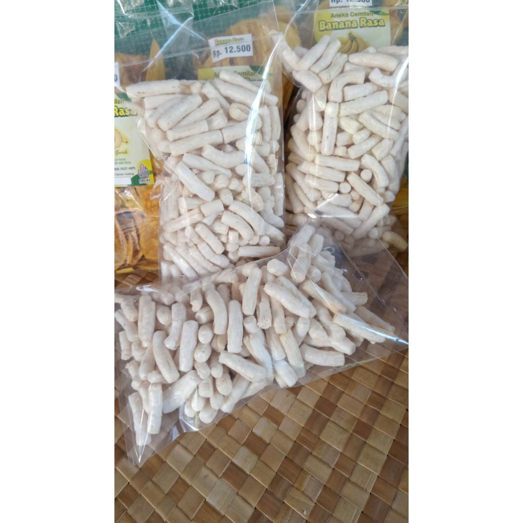 

kerupuk udang 1000gram, harga 26.000;