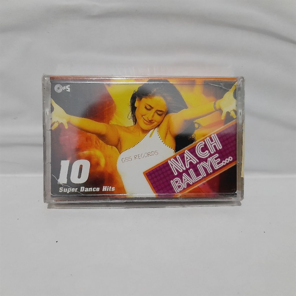 Kaset Nach Baliye - 10 Super Dance Hits Bollywood (Open Segel)