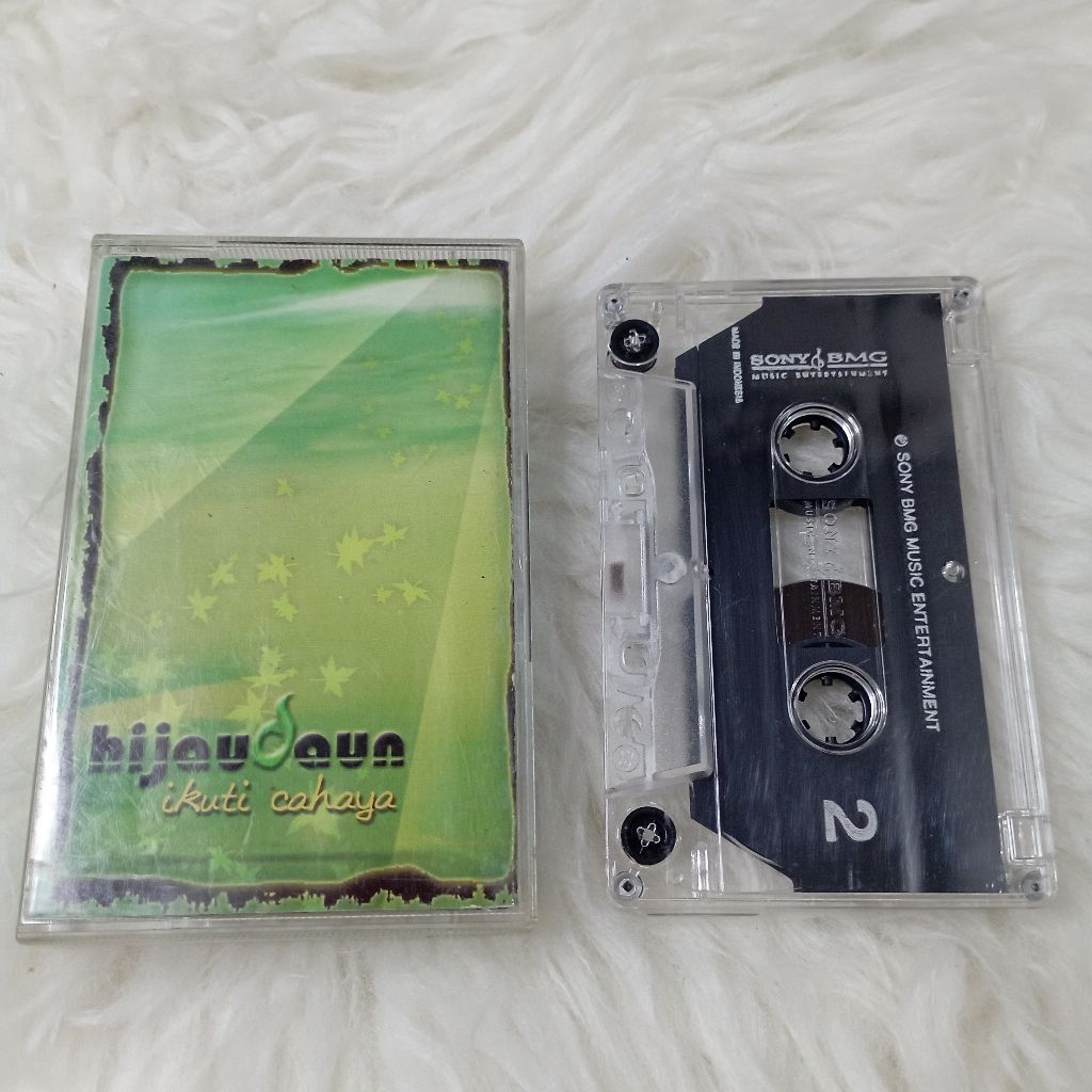 Kaset Pita Hijau Daun