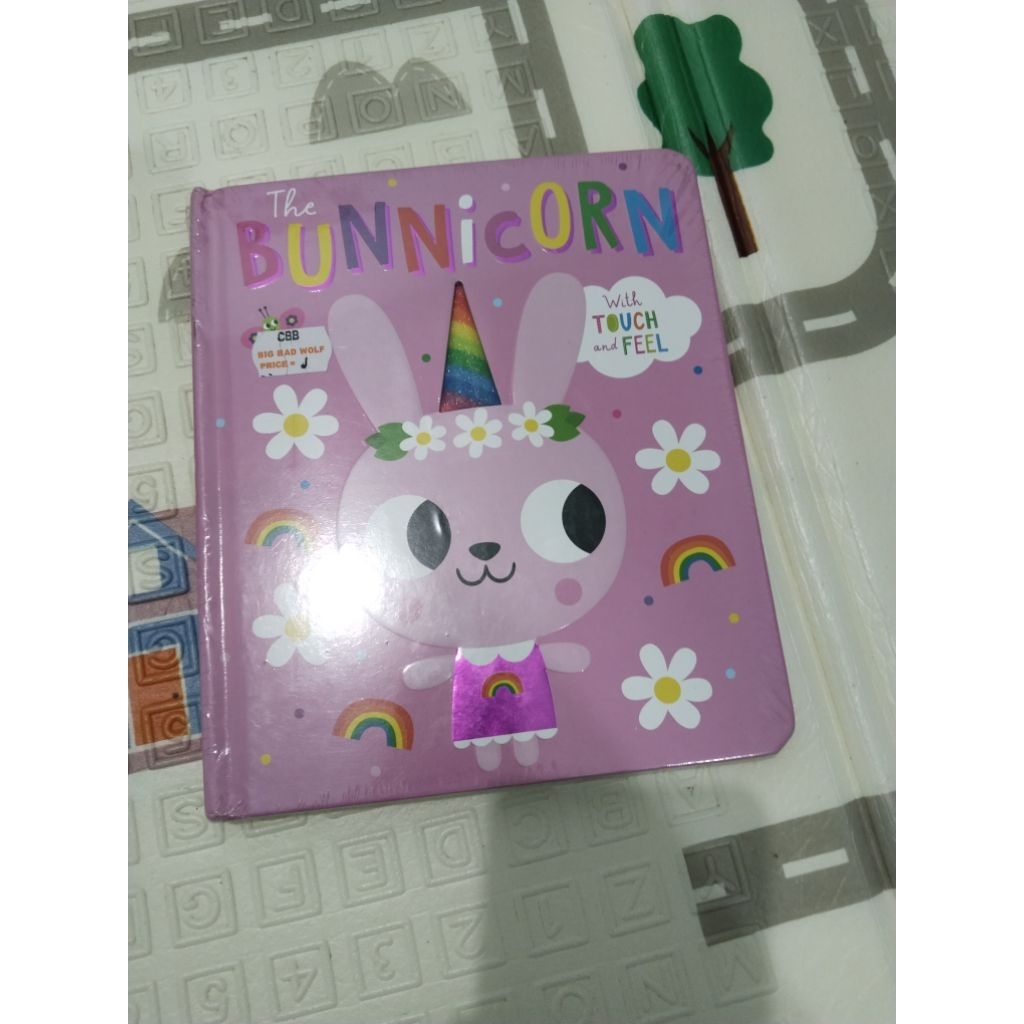 

buku bunnicorn