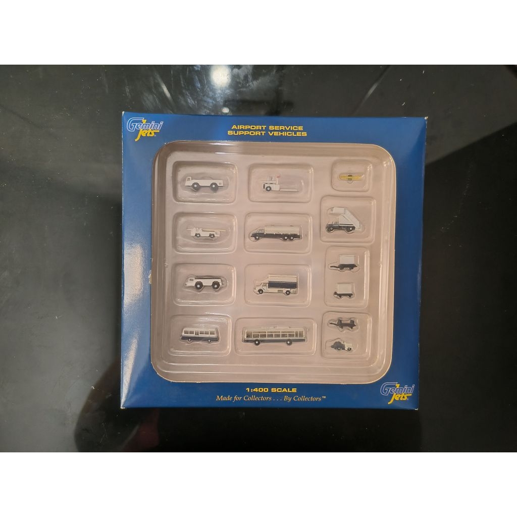 Diecast Airport Accessories Airport Service Support Vehicles 1 Gemini Jets 1:400