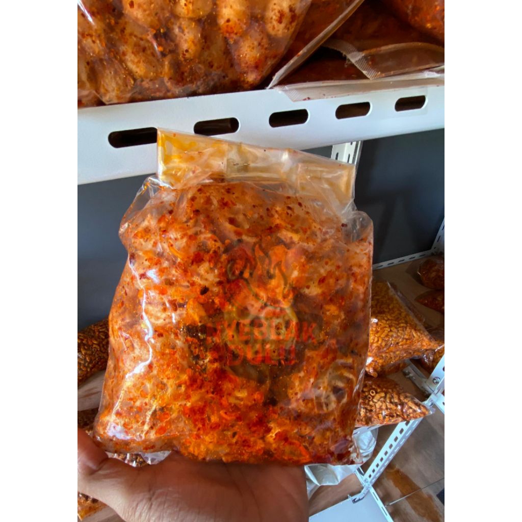 

NYEBLAK DULU | KERUPUK RAFAEL PEDAS DAUN JERUK CIKRUH 500gr