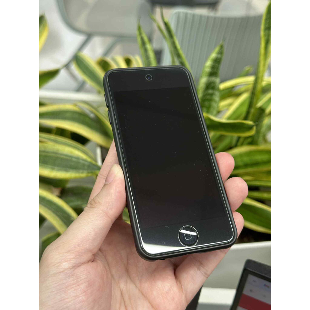 IPOD TOUCH 7 32GB LIKE NEW EDITION