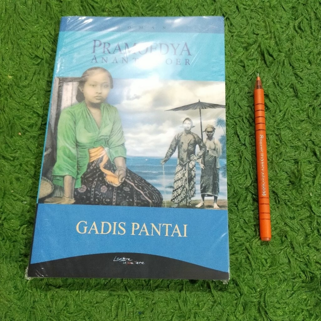 NOVEL SASTRA PRAMOEDYA ANANTA TOER GADIS PANTAI