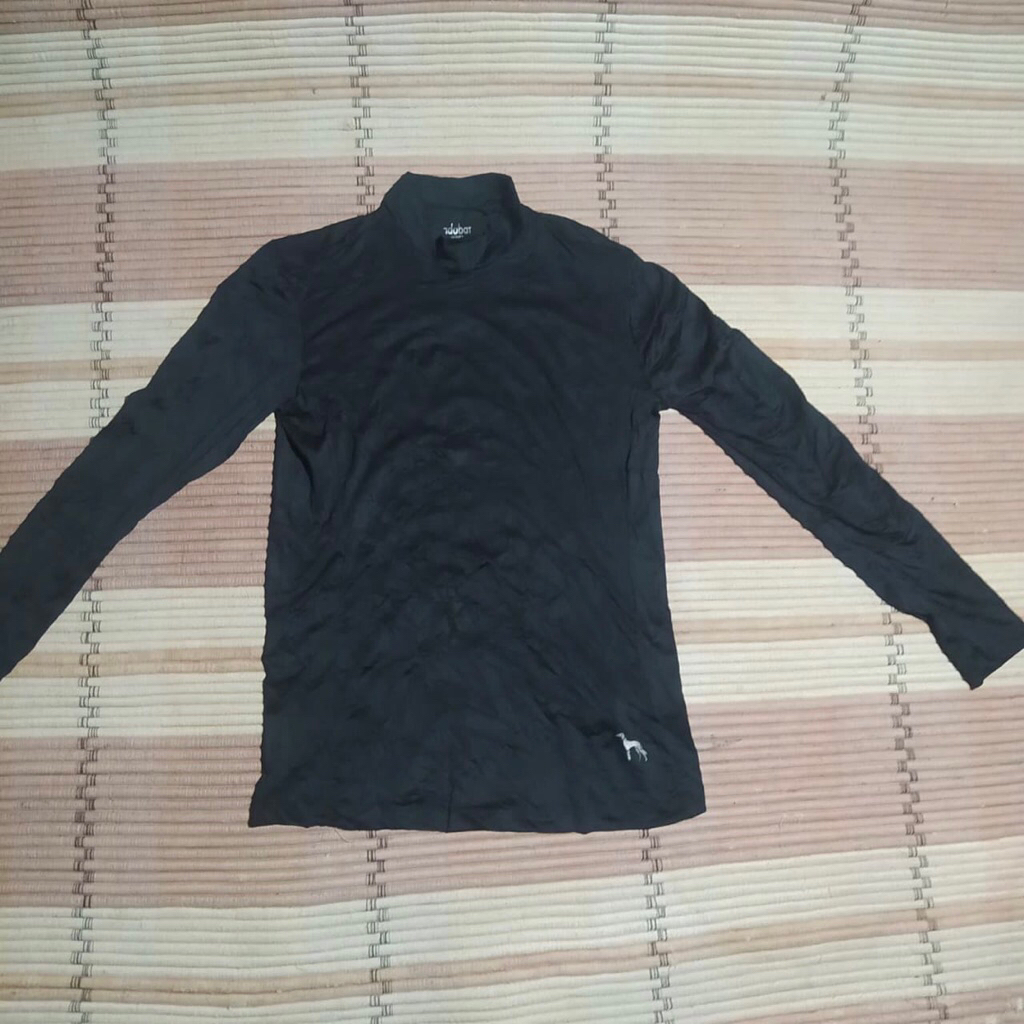 Kaos Tipis Golf Wanita ADABAR 95  Like new Second  Preloved