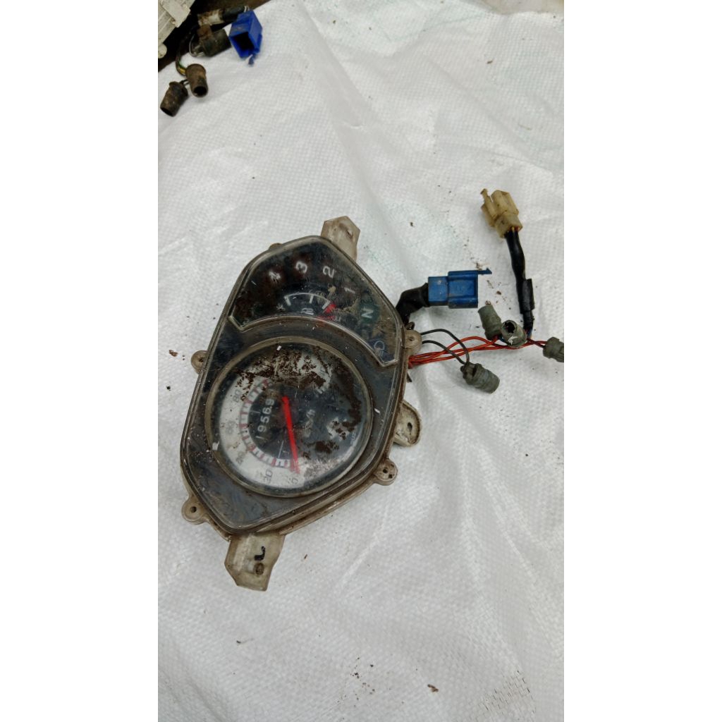spido meter suzuki smash titan bekas original