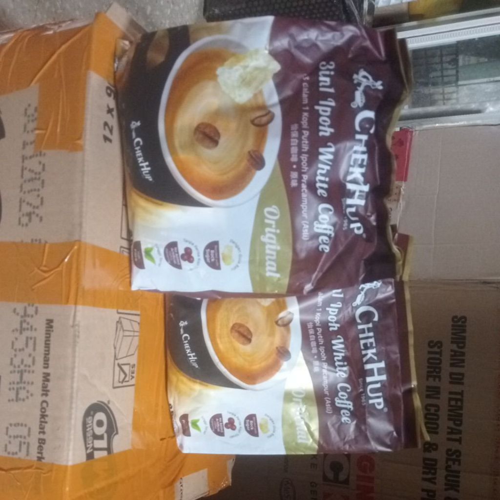 

CHEk HUP 3im1 Ipoh white coffee original Malaysia
