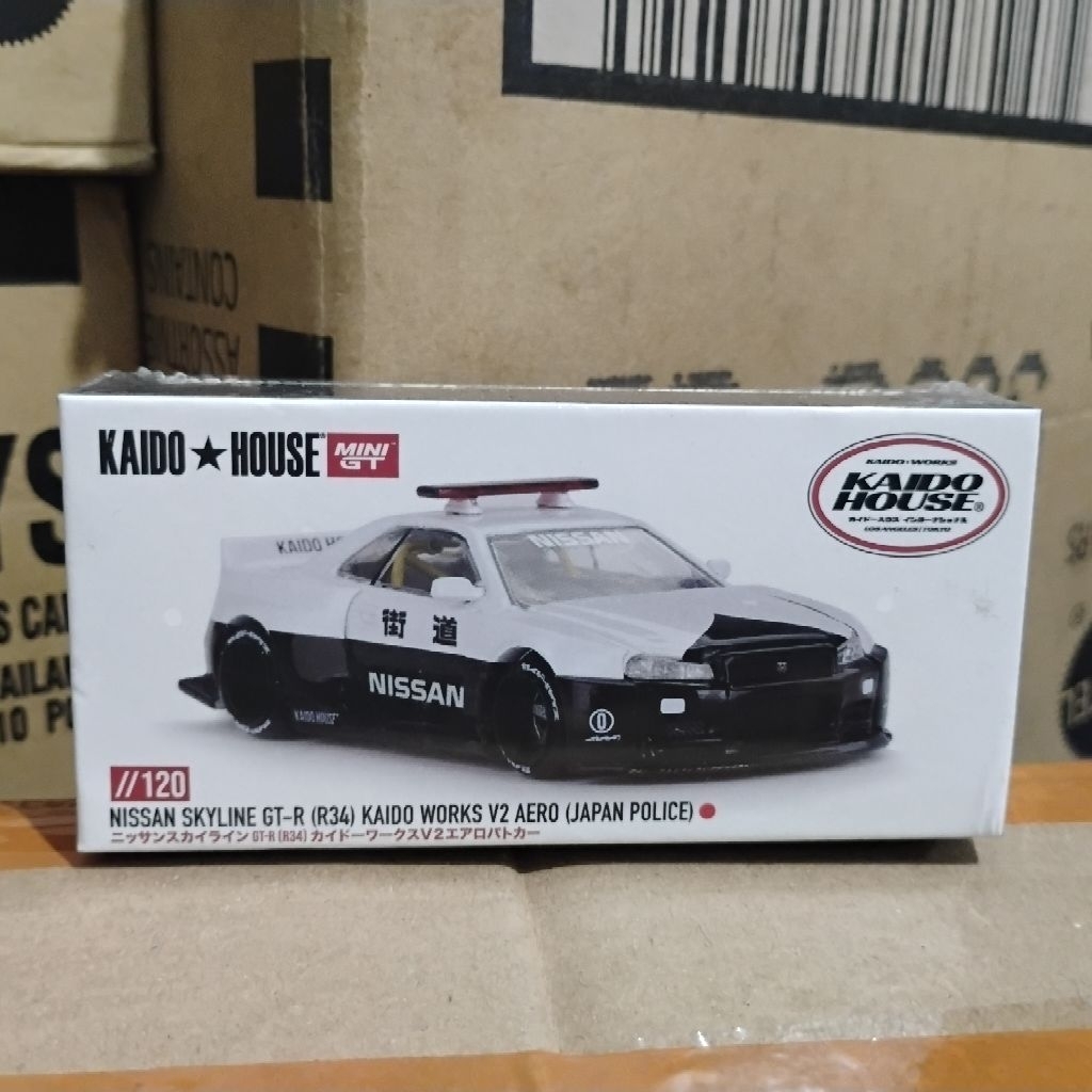 Kaido House Nissan Skyline GT-R34 work V2 Aero Japan police