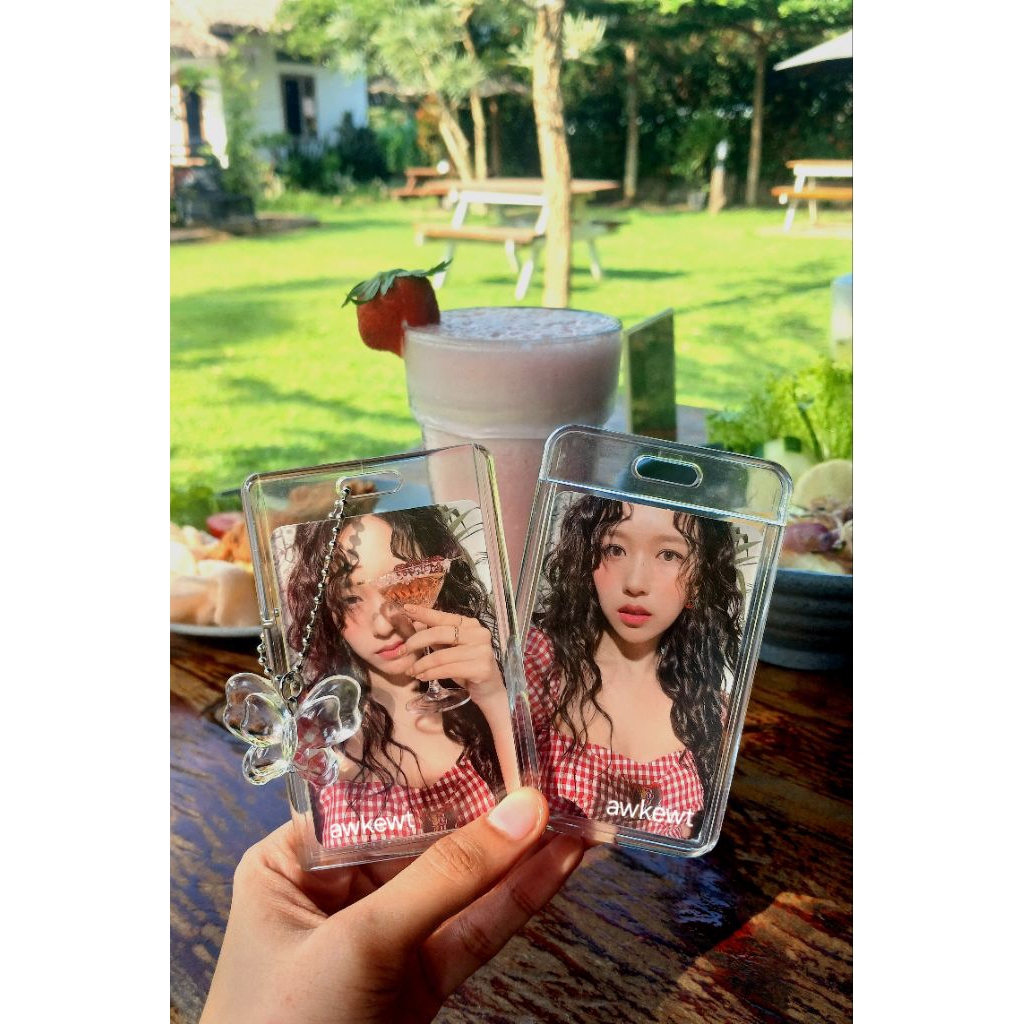 Mina taste of love official photocard, migel gelas keriting tol pc twice