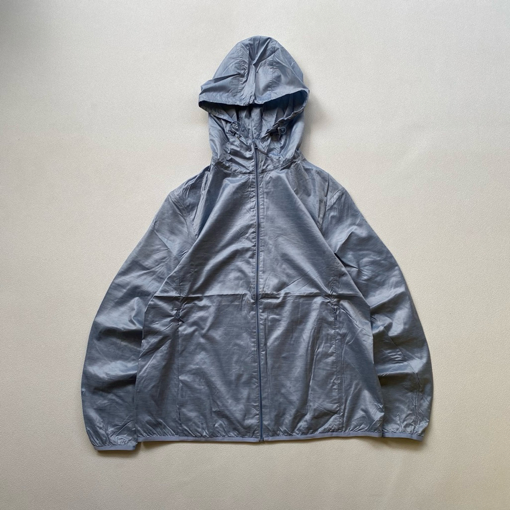 jaket uniqlo pocketable lightweight