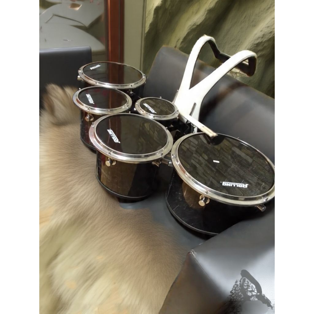 Quintom kuarto tom drum band