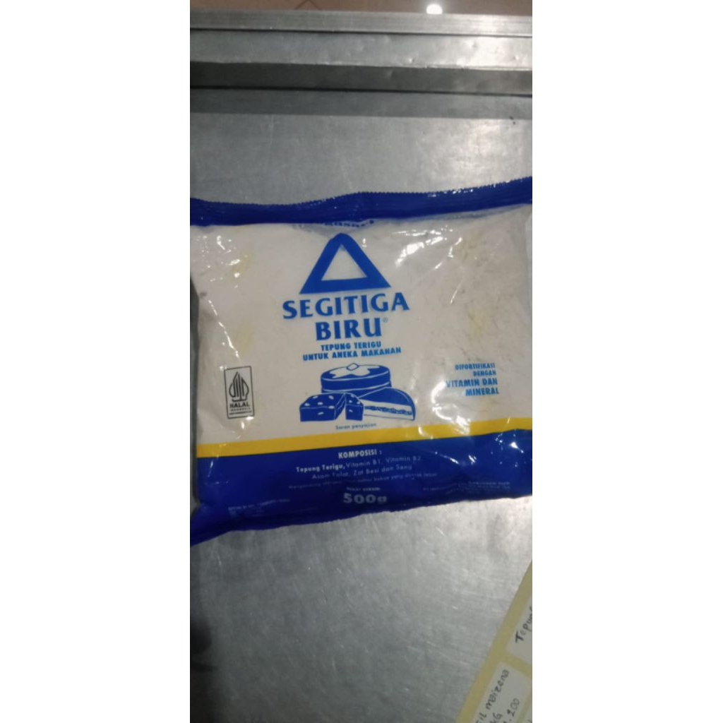 

Bogasari Tepung Terigu Segitiga Biru 1 Kg & 500 g– Untuk Aneka Olahan Masakan dan Kue