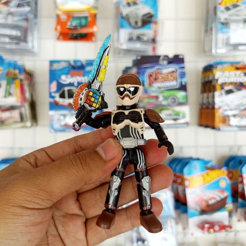 MAINAN ACTION FIGURE KAMEN RIDER EX-AID RIDE PLAYER BLOKEES GALAXY VERSION 03