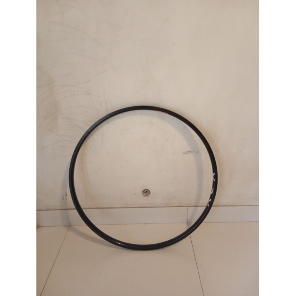RIMS SEPEDA 700C ARAYA TX733