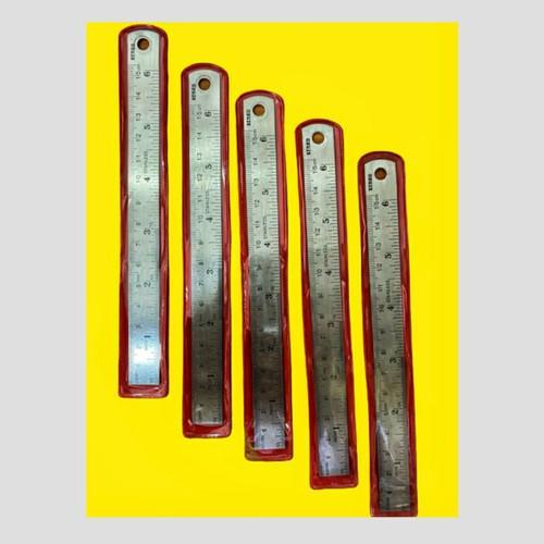 

Mistar Besi Kenko / Penggaris Besi Kenko ( 30cm 40cm 50cm 60cm)