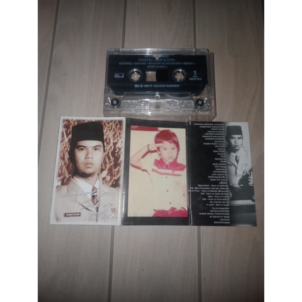 kaset pita ahmad band