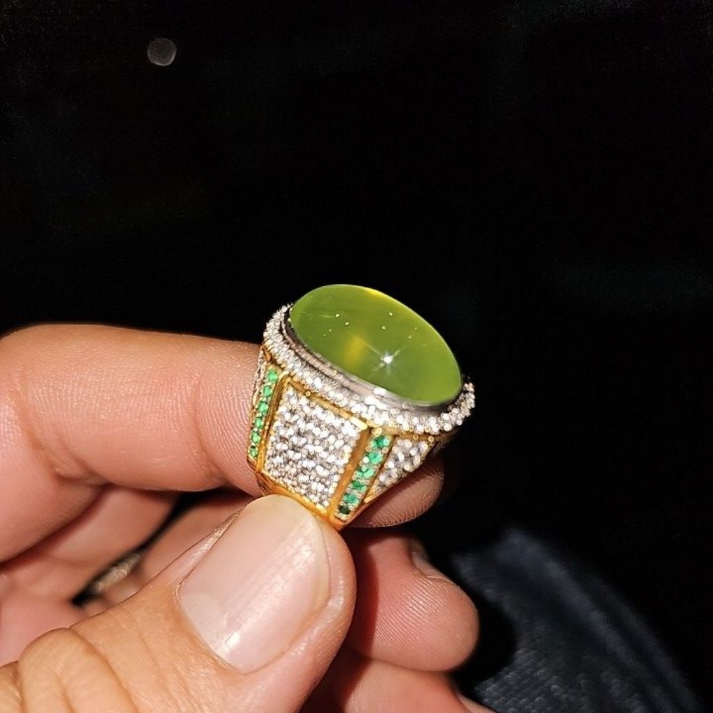 Cincin perak Idocrase neon green