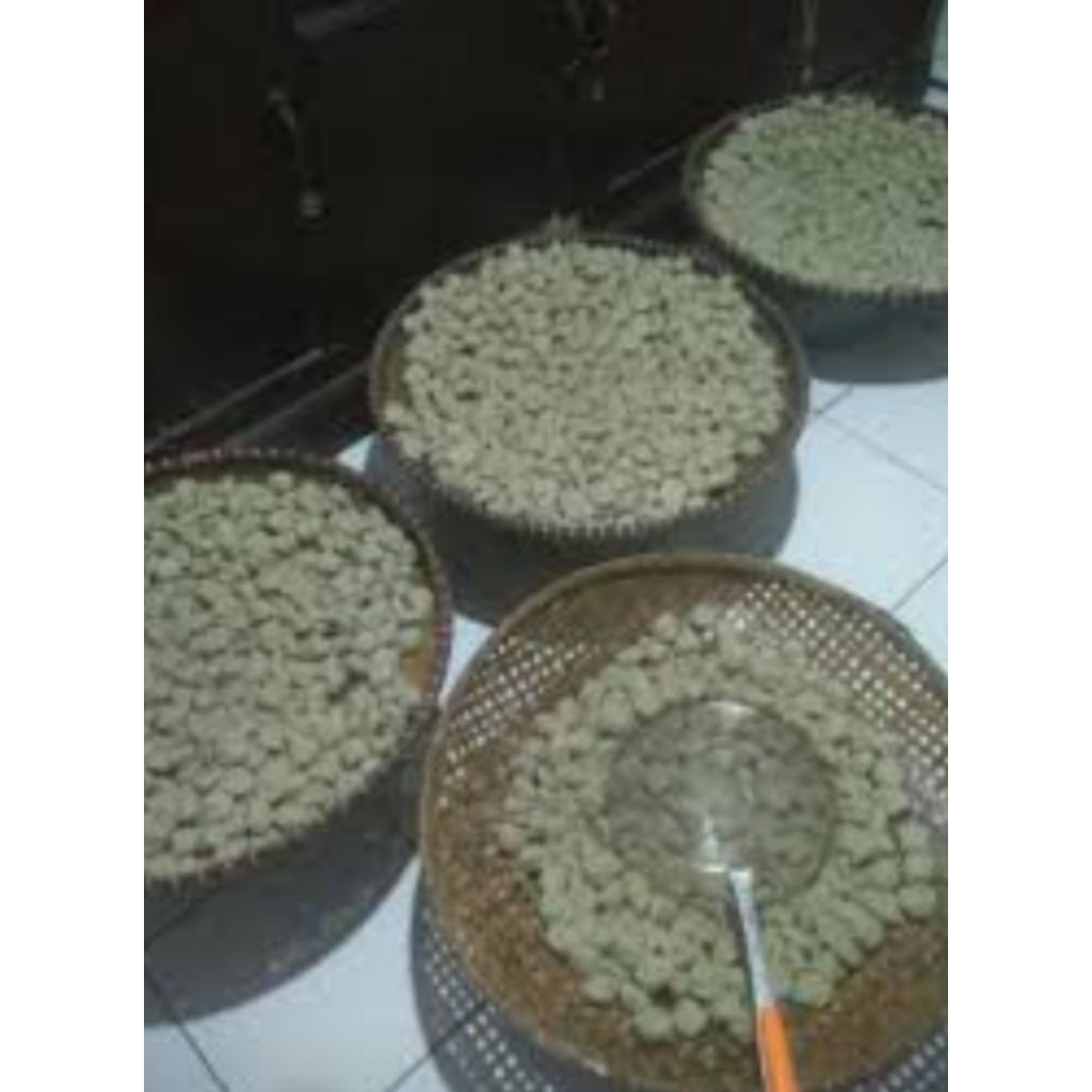 

cilok goreng 1 kntong isi 20biji