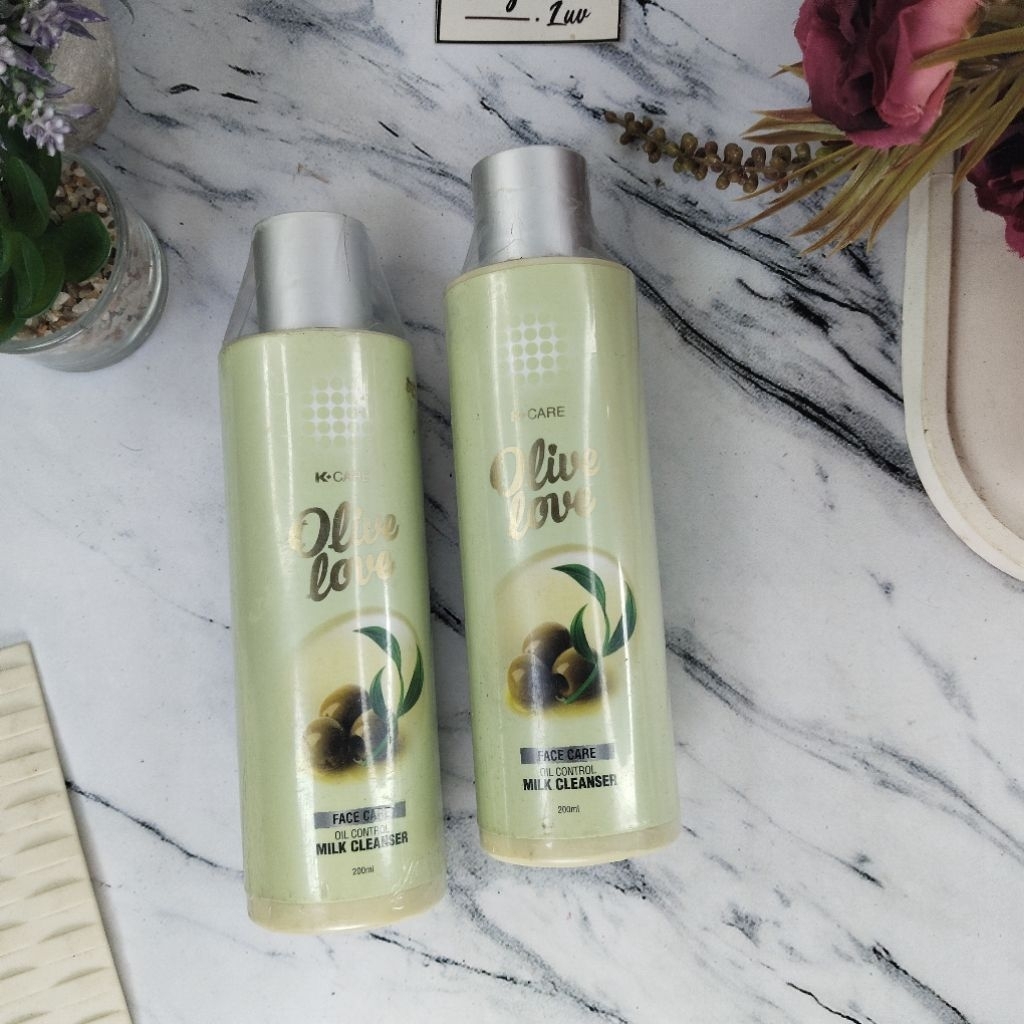 K-Care Olive Love Milk Cleanser Toner pembersih  100ml