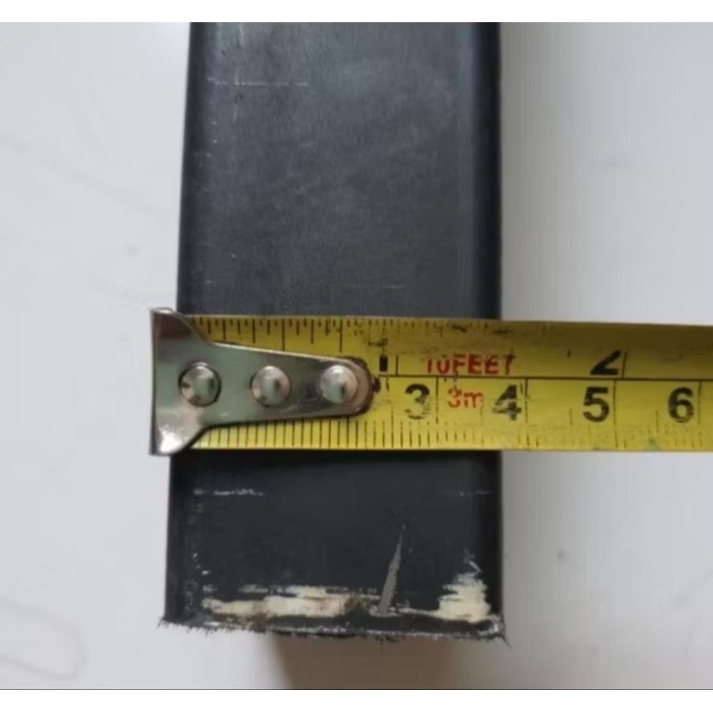 Besi Holo hitam 4x6 x 2,8mm panjang 150cm