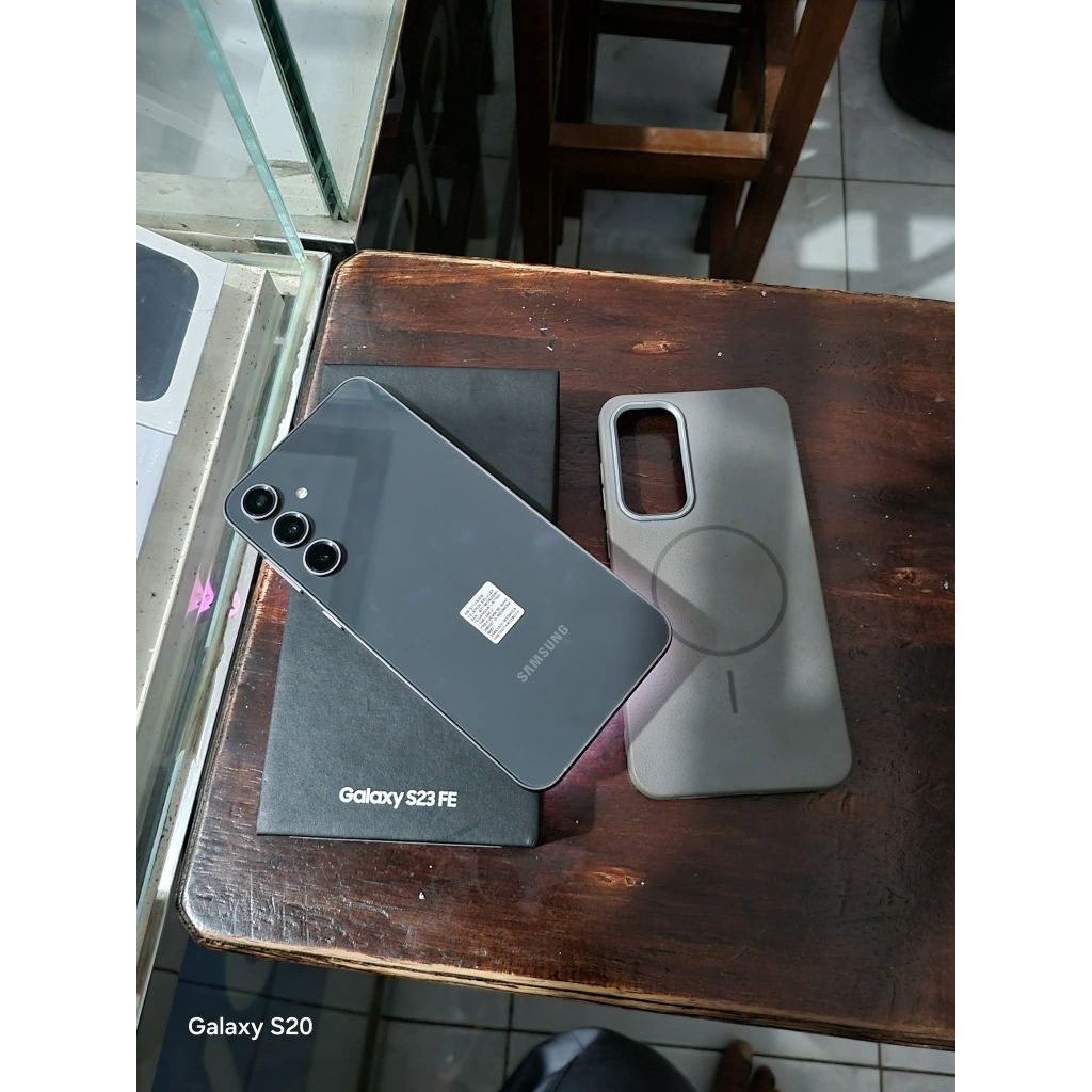 SAMSUNG GALAXY S23 FE RAM 8 256 SECOND