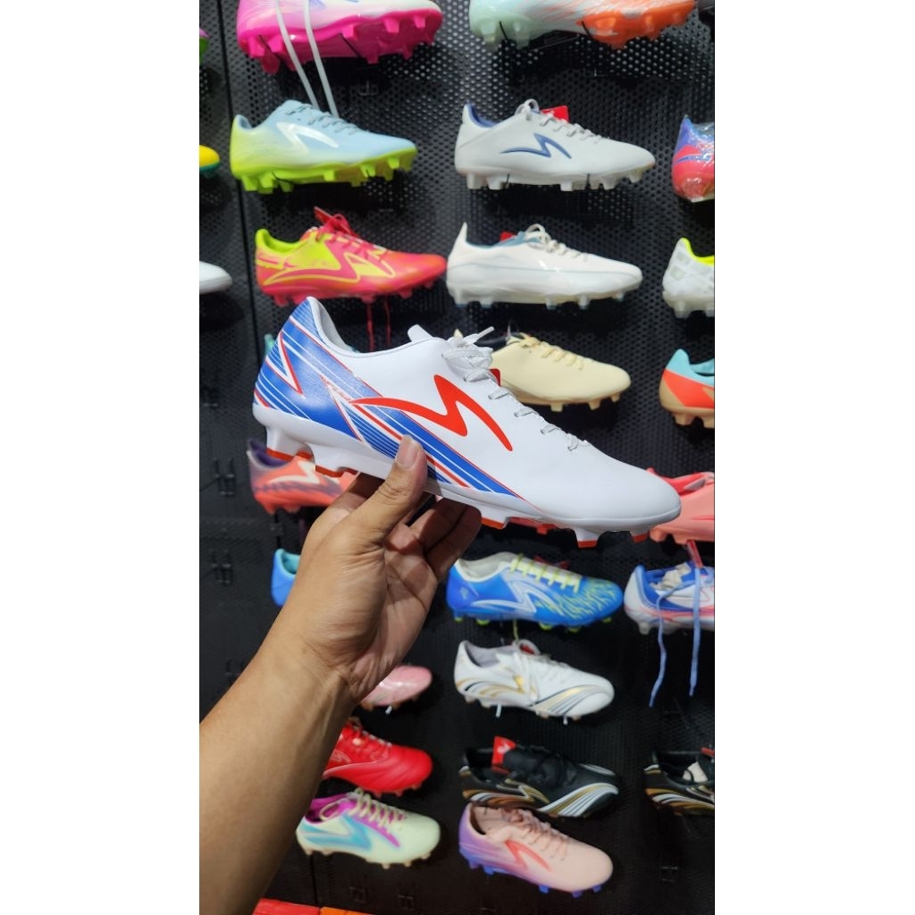 Sepatu bola Specs Lightspeed 20 fwd Fg